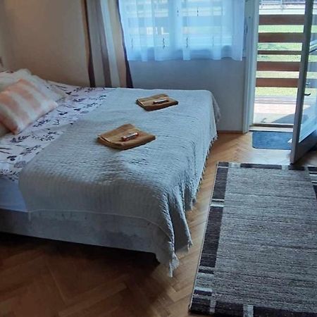 Rosy Apartman Daire Vonyarcvashegy Dış mekan fotoğraf