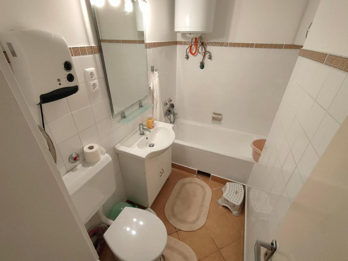 Rosy Apartman Daire Vonyarcvashegy Dış mekan fotoğraf